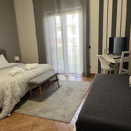Lamezia Park Apartments 拉默齐亚泰尔默 外观 照片