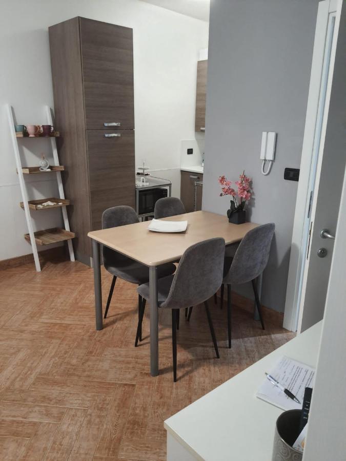 Lamezia Park Apartments 拉默齐亚泰尔默 外观 照片