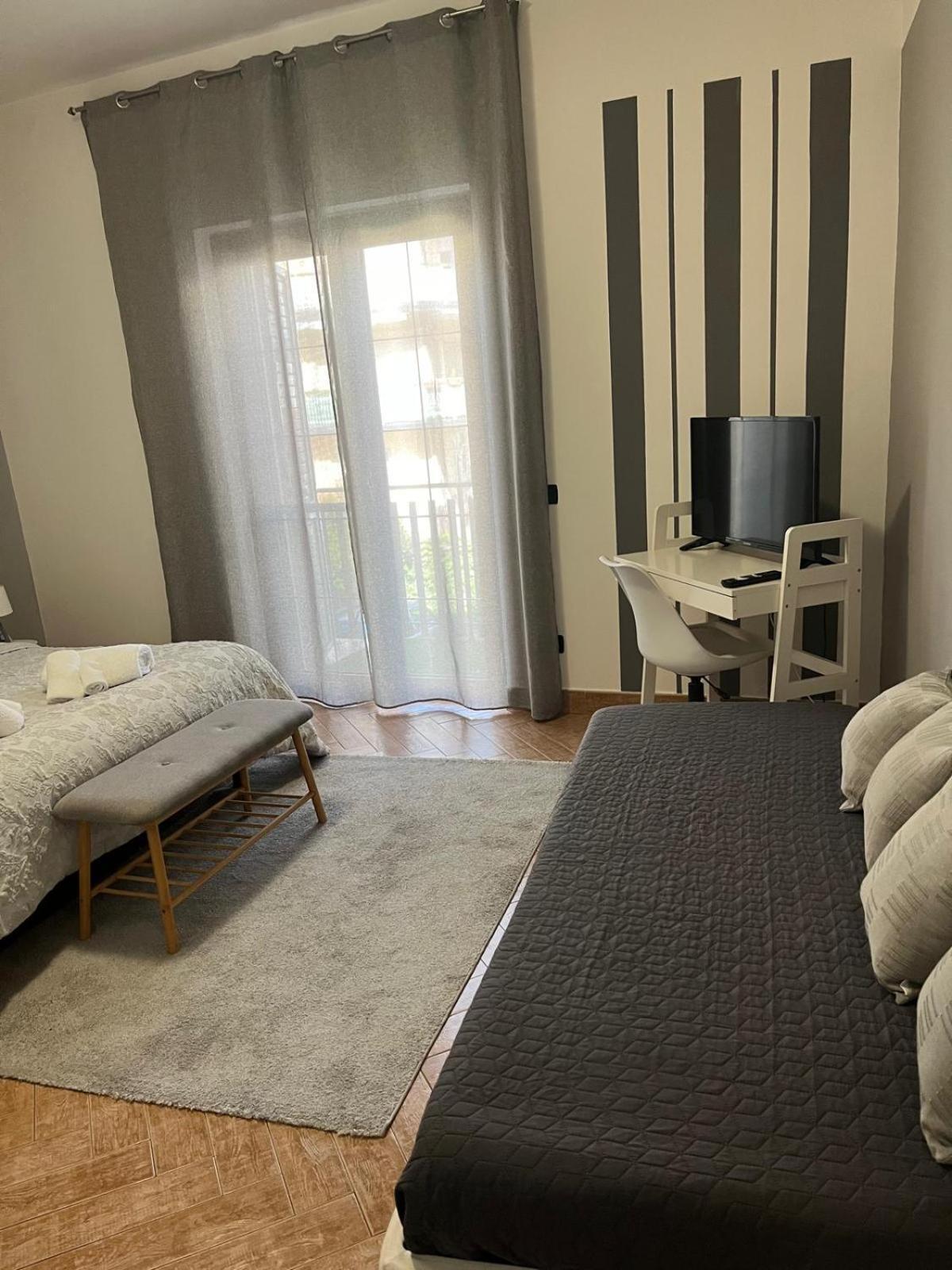 Lamezia Park Apartments 拉默齐亚泰尔默 外观 照片